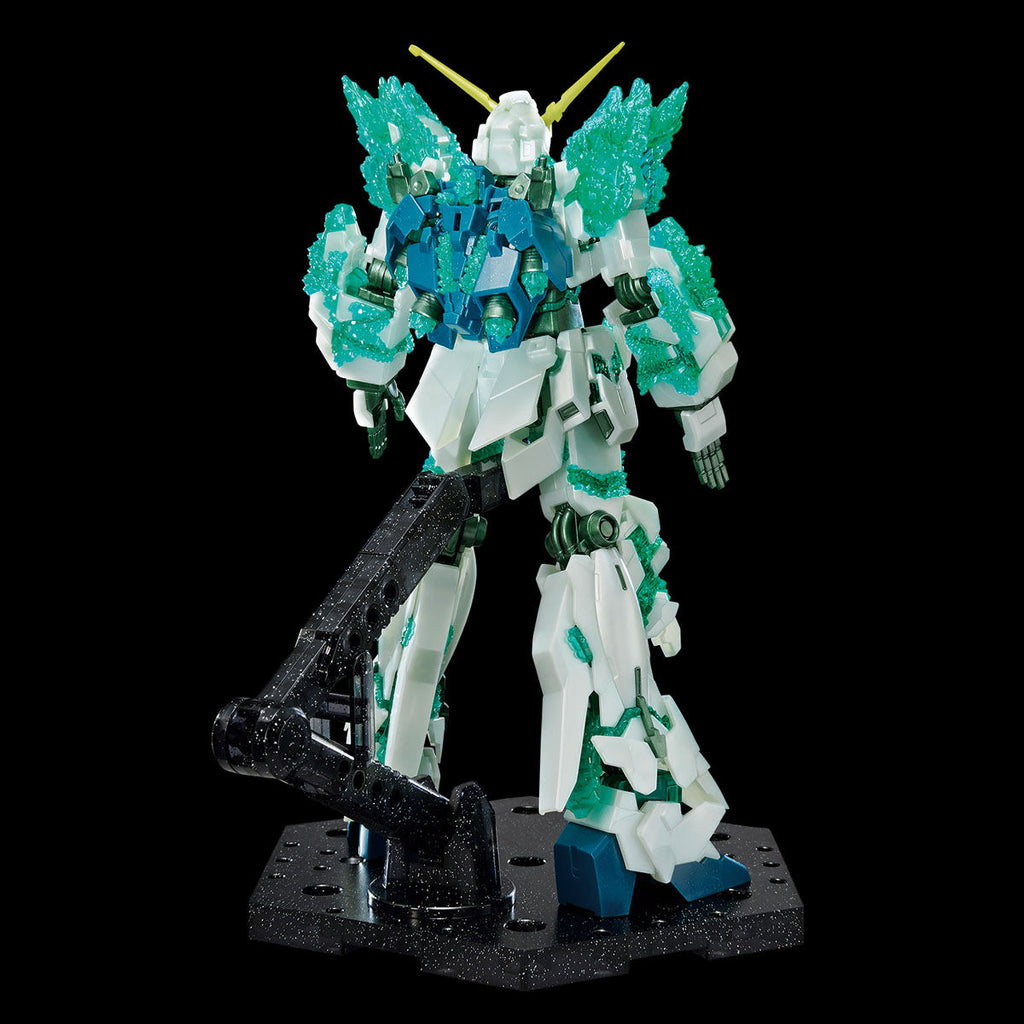 HG 1/144 - Gundam Base Limited - Unicorn Gundam (Luminous Crystal Body)
