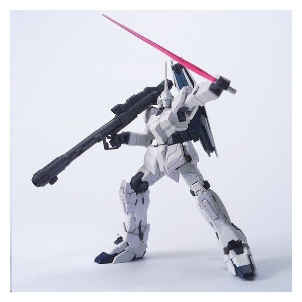 GUNDAM - HGUC 1/144 - RX-0 Unicorn Mode